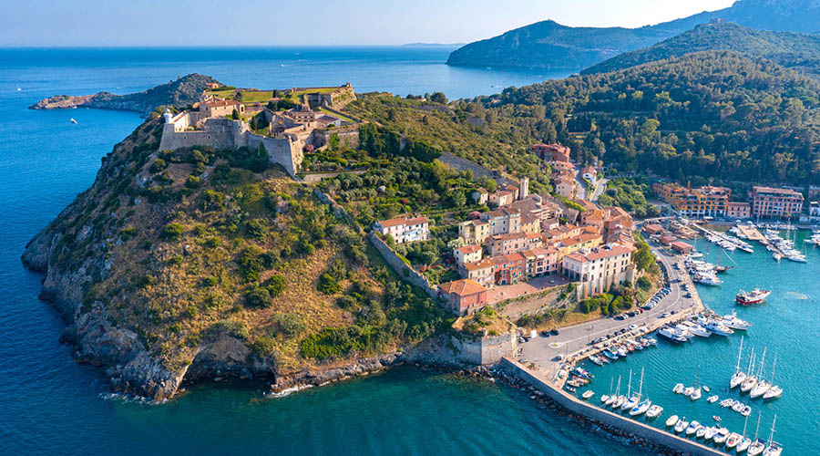 Una crociera  nel mese di Maggio all’Argentario.